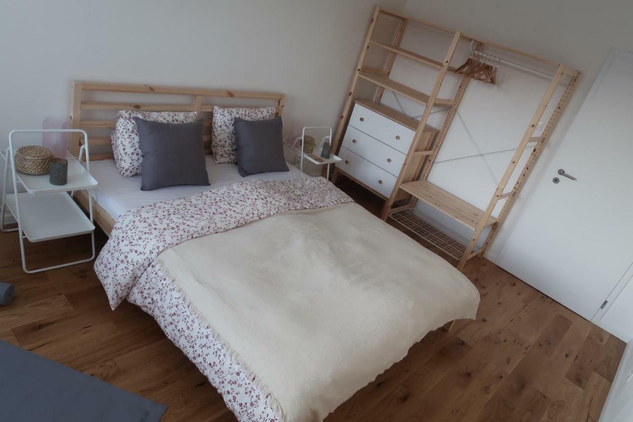 Hniezdo V Raji 1 - Luxurious Apartment 3 Min Walk To City Center Spisska Nova Ves Exterior foto