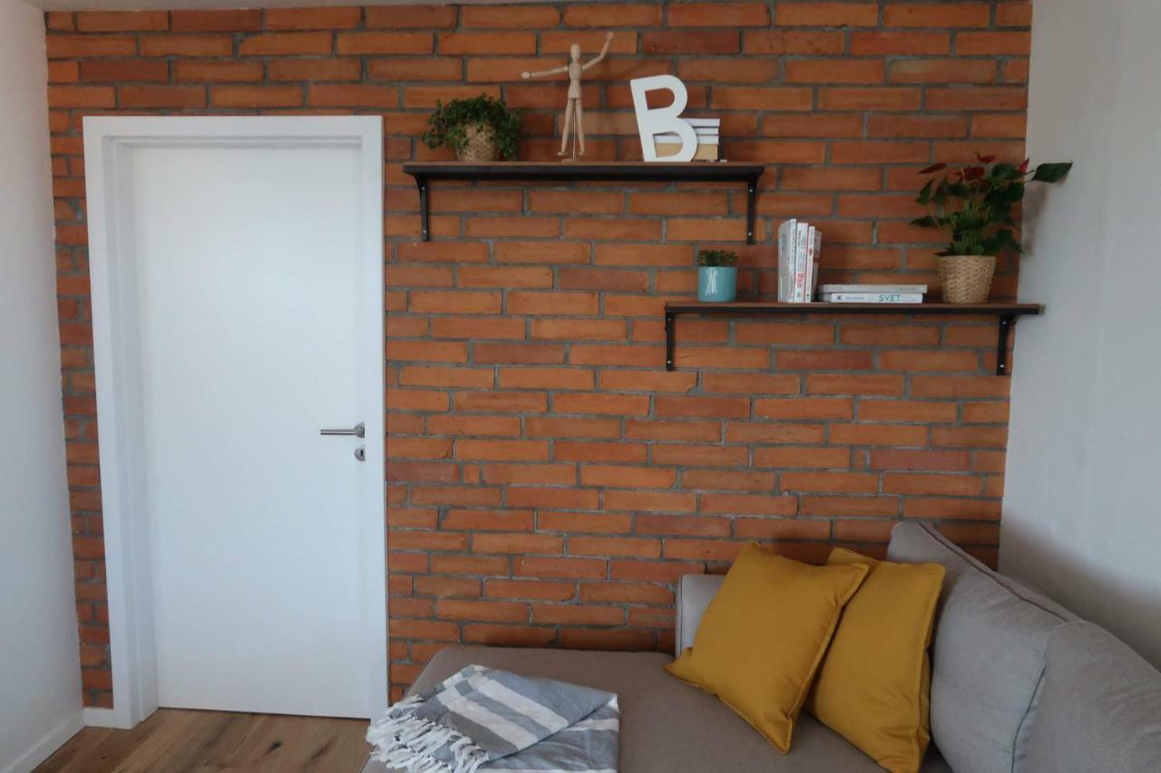 Hniezdo V Raji 1 - Luxurious Apartment 3 Min Walk To City Center Spisska Nova Ves Exterior foto
